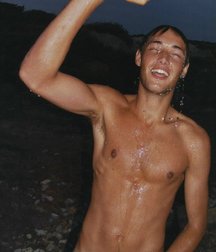 Tenakoes happy boys 59c4fc96a9f96.jpg