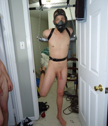 Tenakoes Helpless Horny Guys 61fb81d65c08f.jpg