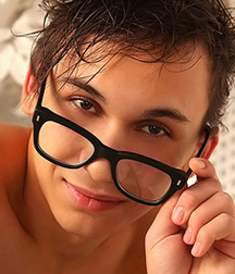ANAIS : GAY PORN ACTION TWINKS MIX FUN TUBE 5f52a24fbc2b7.jpg