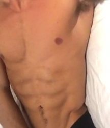 tom daley 5c4f18d2dc736.jpg
