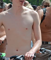 Nudist Cyclist Nude Twink Porn 5e85708b34bbd.jpg