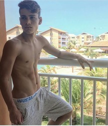 Hobbit1993 favorites  5df4a84ebf9bd.jpg