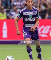 Hot soccer players 57b9716715419.jpg