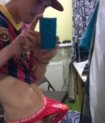 Nice bulge, dude 56b77fabc5a5b.jpg