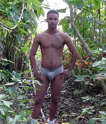 Underhere 56ba1007d9ddd.jpg