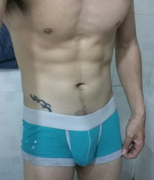There's something in there 56e43faf2a78f.jpg