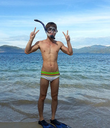 Boy Bulges 56ffd5de1b772.jpg