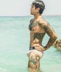 Boy Bulges 56ffd5e786842.jpg