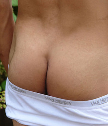 Tasty Buns 571f892fb9c77.jpg