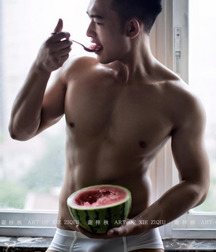 Underthere 57ab474fa715c.jpg