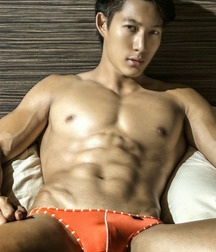 Boy Bulges 57af34c35c1c8.jpg