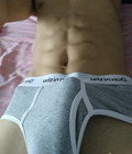 OK, Get 'em off 57bdbfb364d1a.jpg