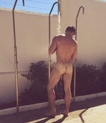 Bums 57d95de32d110.jpg