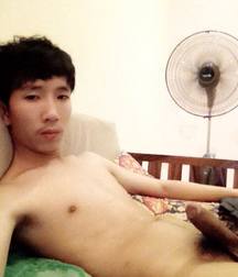So many Asians to choose from 57dac51d6bfa6.jpg