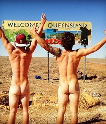 Just bums 58062a6687f7e.jpg
