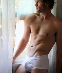 Bulging Boys 5808cb3d5a60e.jpg