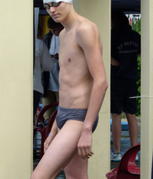 Bulging 587f8d0cbae46.jpg