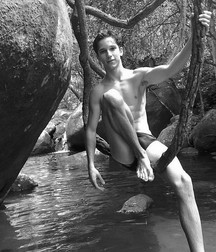 Bulging Boys 588396876efcc.jpg