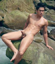 Asians aplenty 58ab4e0d31816.jpg