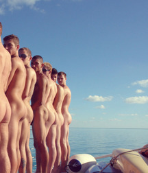 21 Bum Salute 58c56f8e97deb.jpg