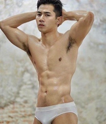 Bulging Boys 58c818ab98307.jpg