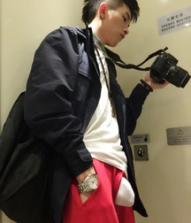 Undercover Dick 58d2a66892c3a.jpg