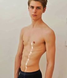 Boy Bulges 58e8e6bc51406.jpg