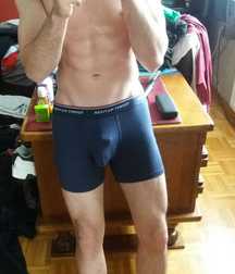 A b it of a bulge 58fcbf522d79b.jpg