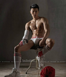 A b it of a bulge 58fcbf53c9e77.jpg