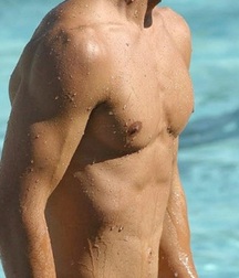 A bit of a bulge 595668b0ac773.jpg