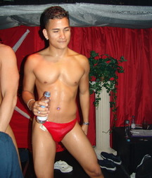 Boy Bumps 596244e5b2485.jpg