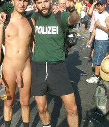 Shaved 681 59809fa2918e0.jpg