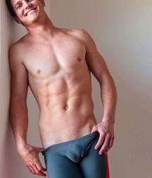 A bit of a bulge 599703e197a9e.jpg