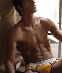 A bit of a Bulge 59a84d1029854.jpg