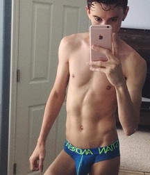 A Bit of a Bulge 59d4fd9b5112a.jpg
