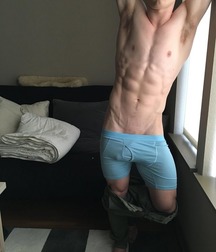 Boy Bumps 59e76ecc8cd5a.jpg