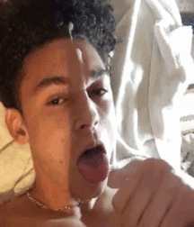 Shooters (gifs) 5a15d7118eafe.gif