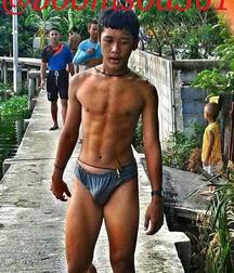 Boy Bulges 5aae93884b8cf.jpg