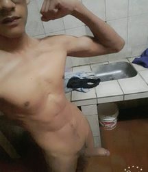 Latinos 5ab16b76e62b2.jpg