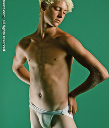 A Bit of a Bulge 5ac8db78dcefa.jpg