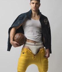 Get 'Em Off 5adb58790c3d8.jpg