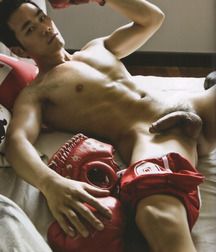 Admirable Asians 5adca100a5147.jpg