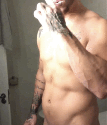 Shaved 981 5ade3110f289c.gif