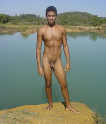Latino Lovelies 5b117adea611c.jpg