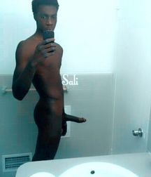 Black Boners 5b16a755ec672.jpg