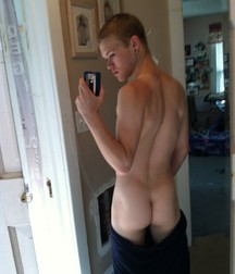 Boy Bums 5b93e27062584.jpg