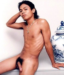 They're all Asian 5bace5f28aef8.jpg