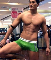 Boy Bumps 5bd4879579da2.jpg