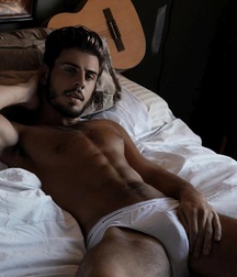 Bulging contents 5be851b1d7c65.jpg