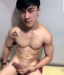 And more Asians 5bf57c204300d.jpg